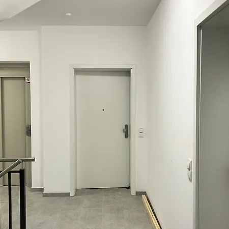 Apartment Seaview W03 *