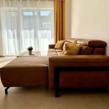 Seaview W03 Apartment *